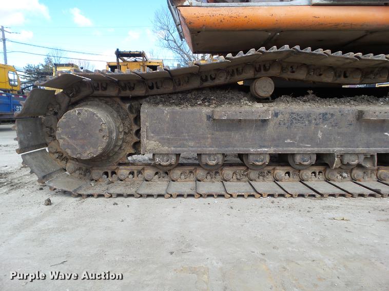 image for item L5667 1995 Hitachi EX270LC excavator