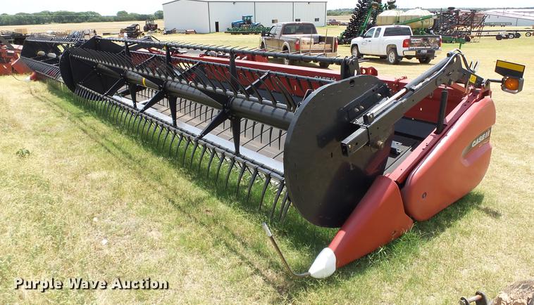image for item AP9335 2014 Case IH 3162 Terraflex flex draper head