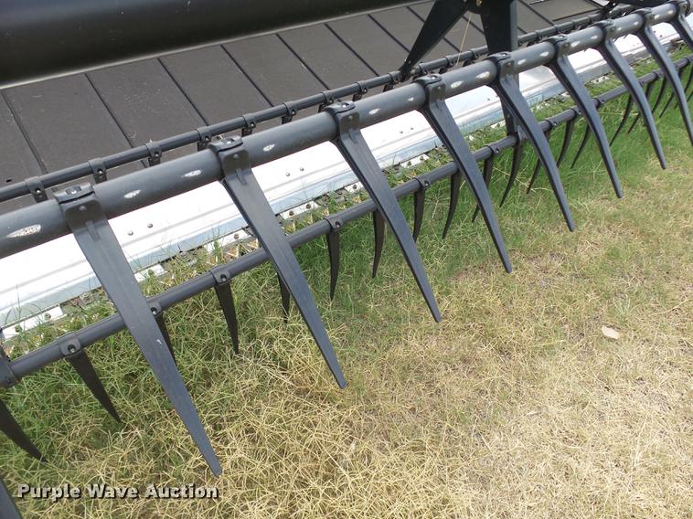 image for item AP9335 2014 Case IH 3162 Terraflex flex draper head