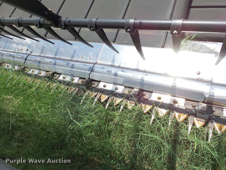 image for item AP9335 2014 Case IH 3162 Terraflex flex draper head