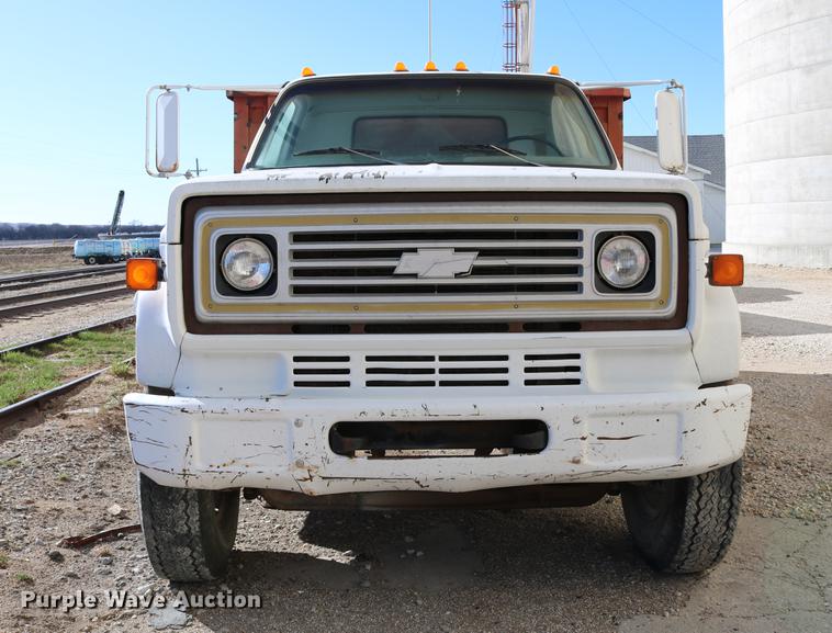 image for item DB6532 1988 Chevrolet Kodiak grain truck