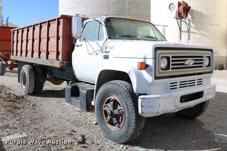 image for item DB6532 1988 Chevrolet Kodiak grain truck