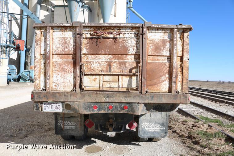 image for item DB6532 1988 Chevrolet Kodiak grain truck