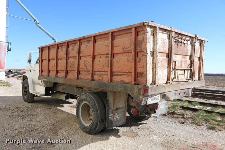 image for item DB6532 1988 Chevrolet Kodiak grain truck