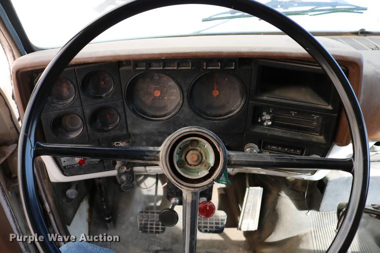image for item DB6532 1988 Chevrolet Kodiak grain truck