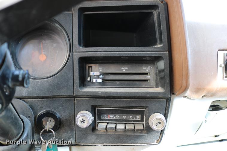 image for item DB6532 1988 Chevrolet Kodiak grain truck