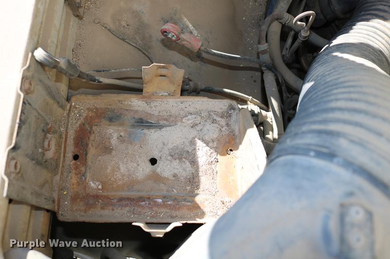 image for item DB6532 1988 Chevrolet Kodiak grain truck