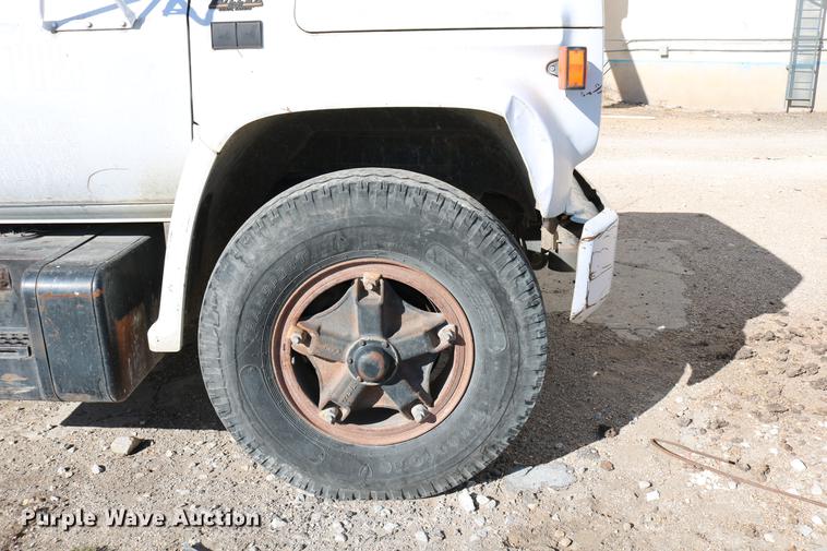 image for item DB6532 1988 Chevrolet Kodiak grain truck