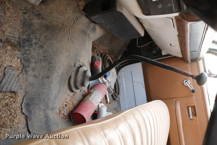 image for item DB6535 1988 Chevrolet C70 grain truck