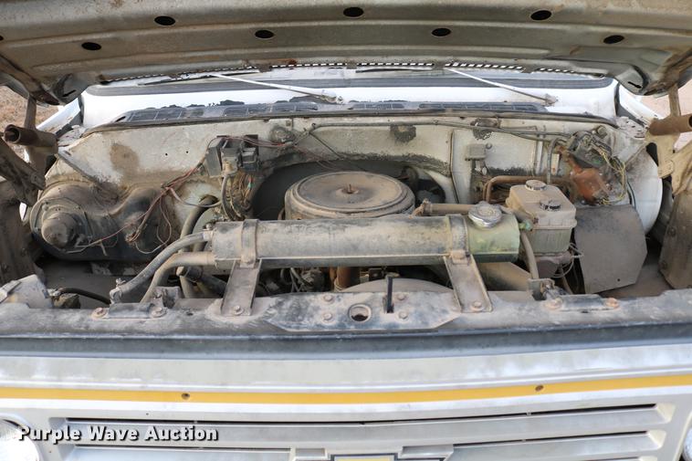 image for item DB6535 1988 Chevrolet C70 grain truck