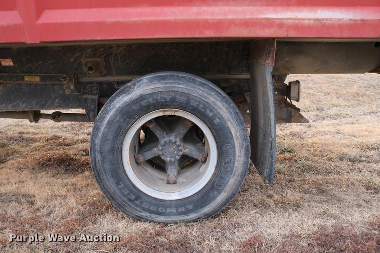 image for item DB6535 1988 Chevrolet C70 grain truck