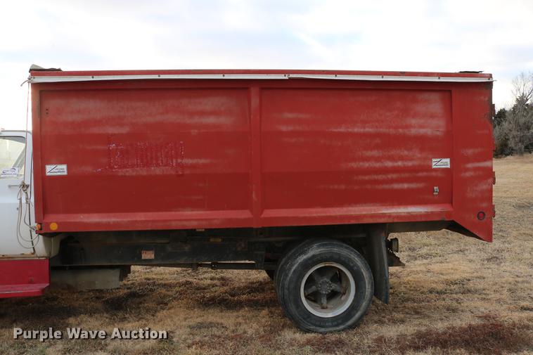 image for item DB6535 1988 Chevrolet C70 grain truck