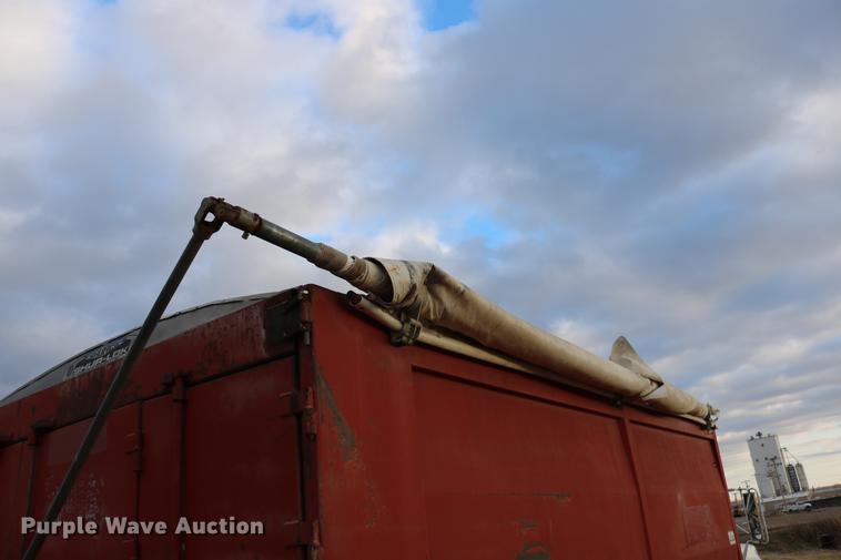 image for item DB6535 1988 Chevrolet C70 grain truck