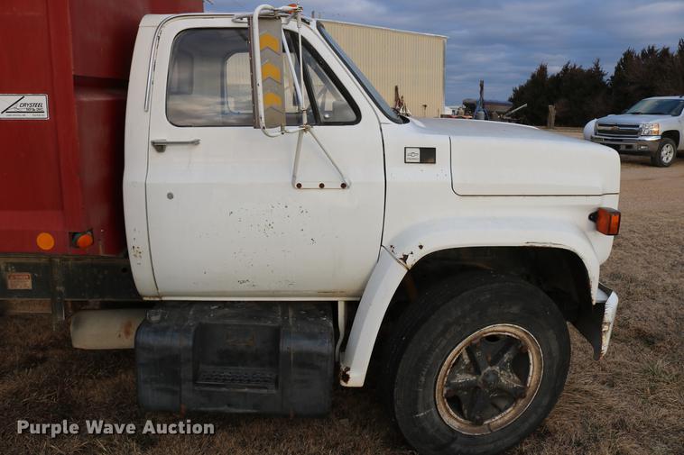 image for item DB6535 1988 Chevrolet C70 grain truck