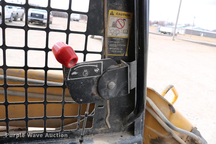 image for item DB6538 John Deere 7775 skid steer