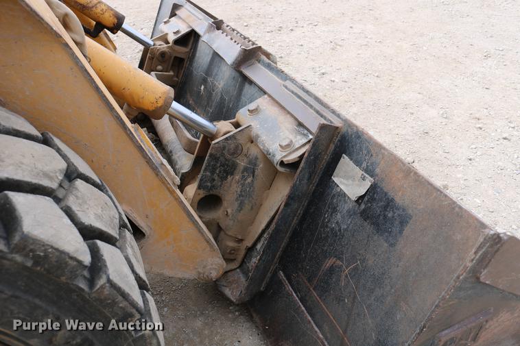 image for item DB6538 John Deere 7775 skid steer