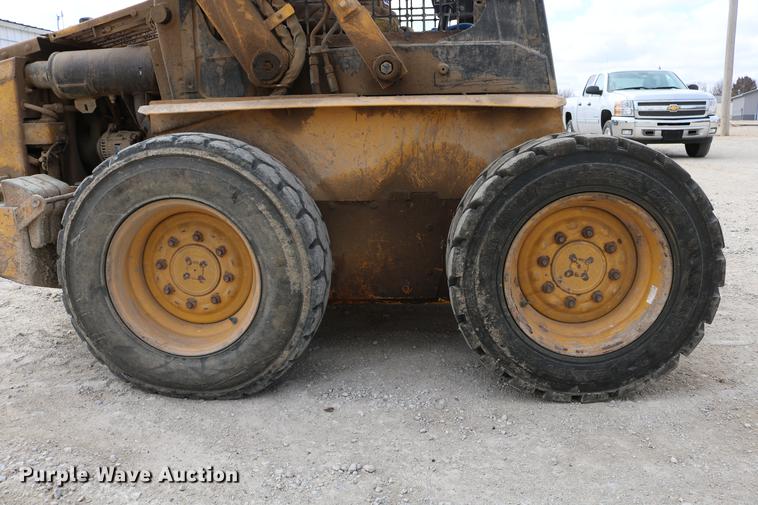 image for item DB6538 John Deere 7775 skid steer