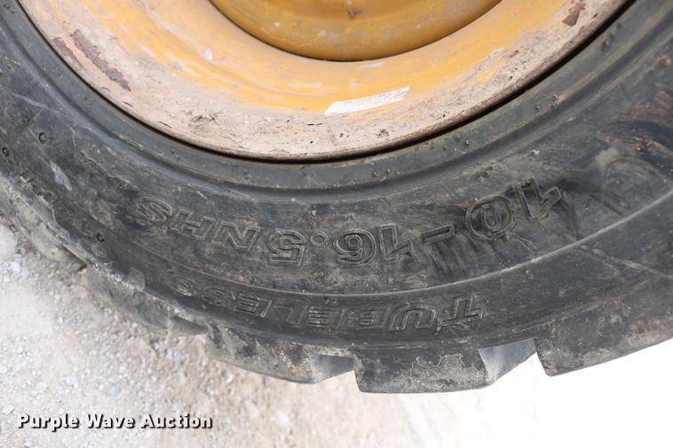 image for item DB6538 John Deere 7775 skid steer