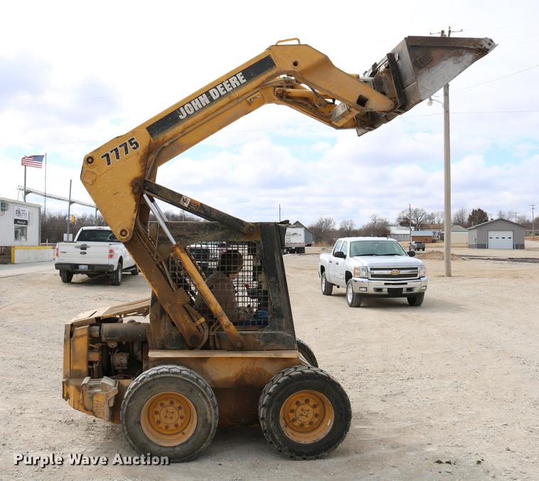 image for item DB6538 John Deere 7775 skid steer