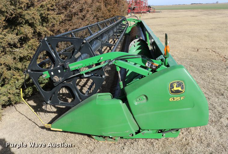 image for item DB6574 2008 John Deere 635F Hydra Flex flex head