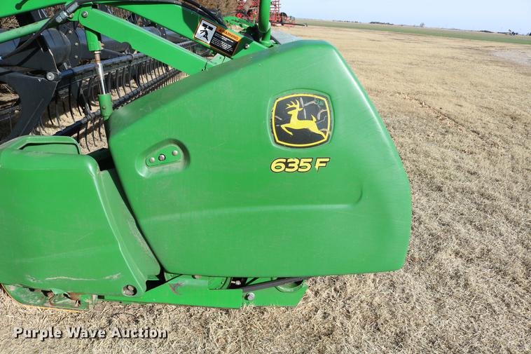 image for item DB6574 2008 John Deere 635F Hydra Flex flex head