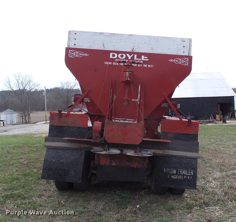 image for item DB7184 1978 Ford F9000 dry spreader applicator truck