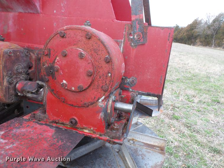 image for item DB7184 1978 Ford F9000 dry spreader applicator truck