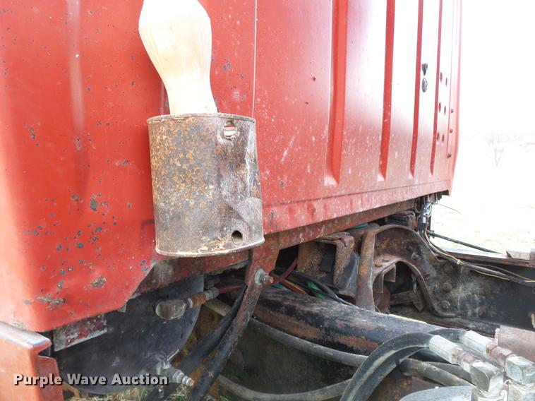 image for item DB7184 1978 Ford F9000 dry spreader applicator truck