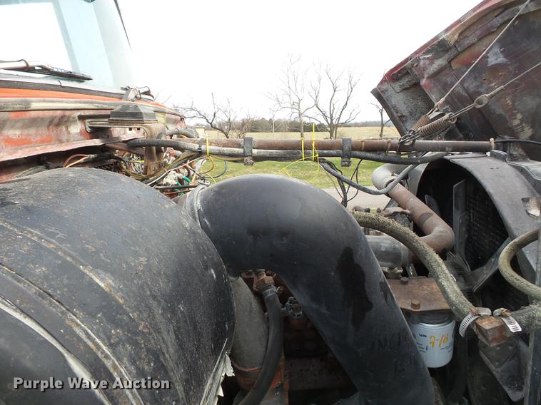 image for item DB7184 1978 Ford F9000 dry spreader applicator truck