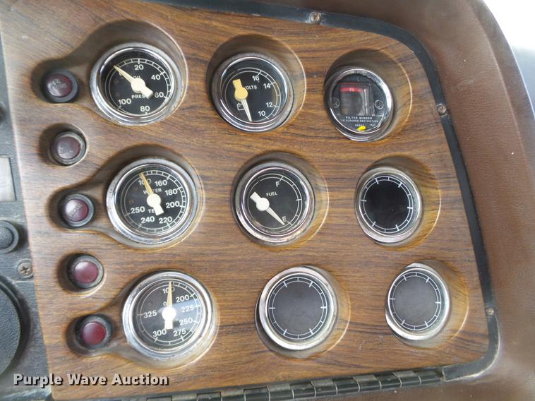 image for item DB7184 1978 Ford F9000 dry spreader applicator truck