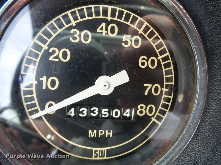 image for item DB7184 1978 Ford F9000 dry spreader applicator truck