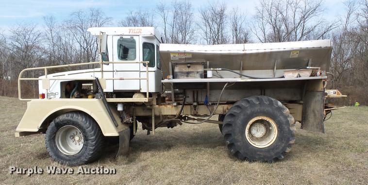 image for item DB7185 Tyler 4300 dry spreader applicator