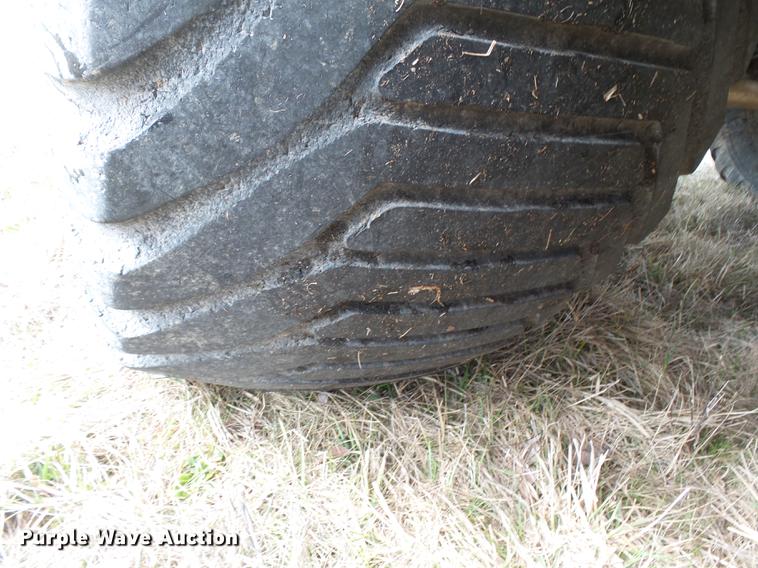 image for item DB7185 Tyler 4300 dry spreader applicator