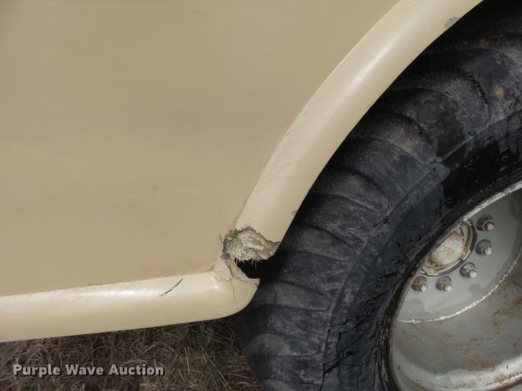 image for item DB7185 Tyler 4300 dry spreader applicator