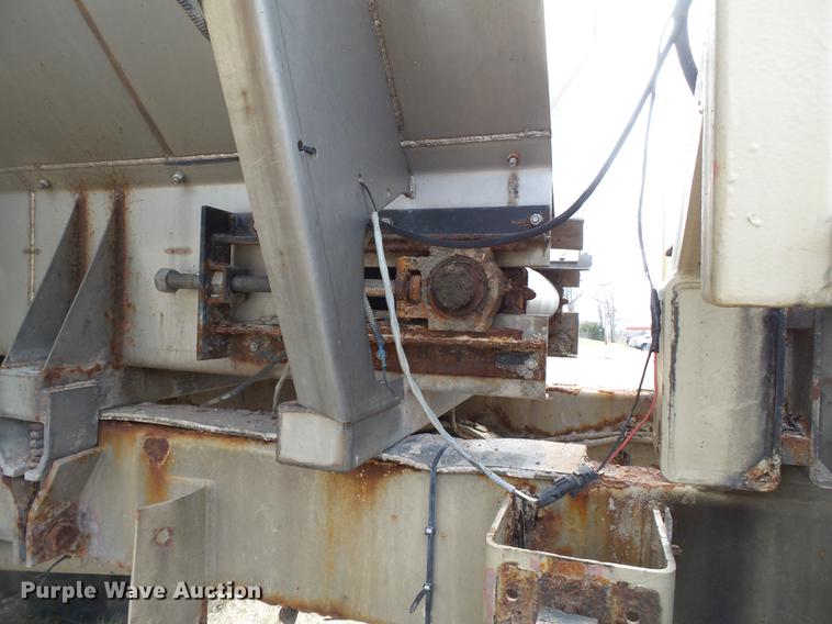 image for item DB7185 Tyler 4300 dry spreader applicator