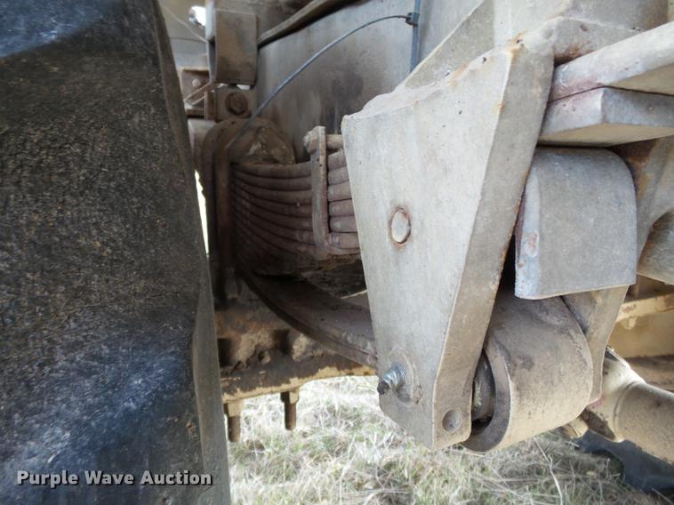 image for item DB7185 Tyler 4300 dry spreader applicator