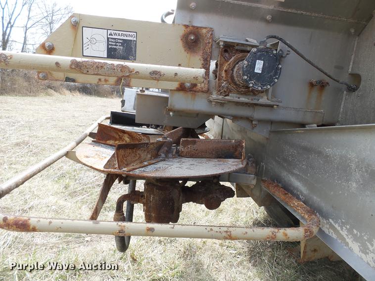 image for item DB7185 Tyler 4300 dry spreader applicator