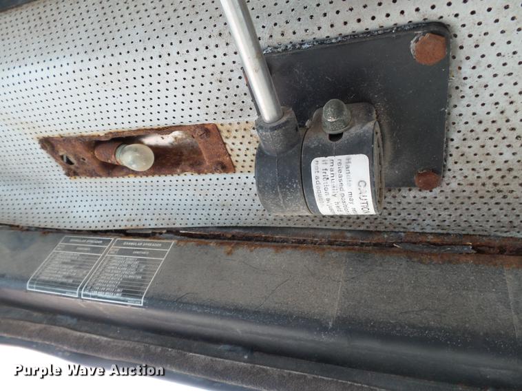 image for item DB7185 Tyler 4300 dry spreader applicator