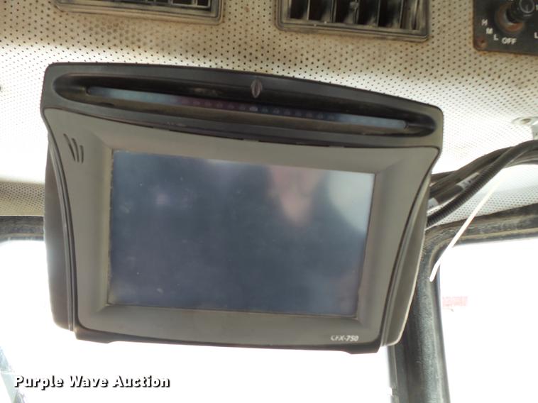 image for item DB7185 Tyler 4300 dry spreader applicator