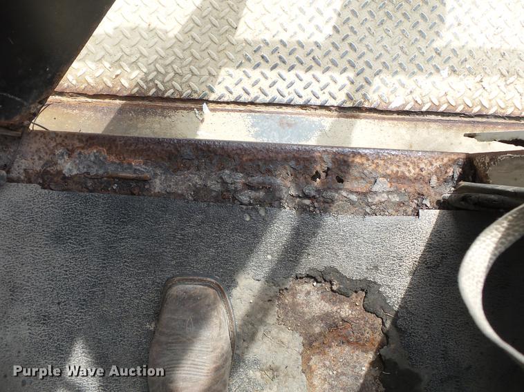 image for item DB7185 Tyler 4300 dry spreader applicator