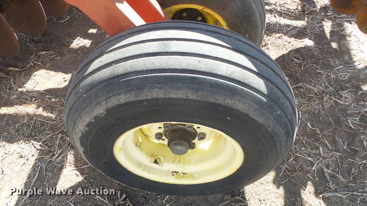 image for item DC0687 Sunflower 1232-24 disk