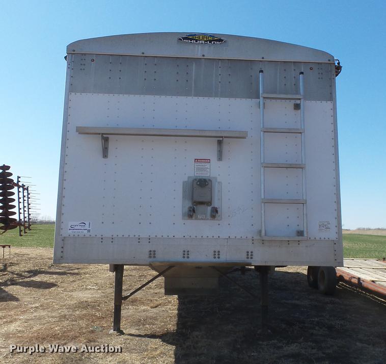 image for item DC0688 2014 Cornhusker 800ALSR double hopper bottom grain trailer