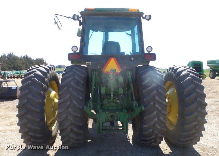 image for item DC0690 1983 John Deere 4650 MFWD tractor