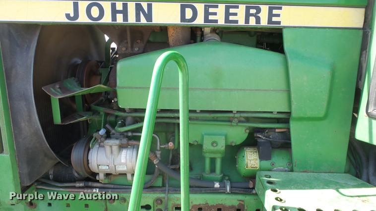 image for item DC0690 1983 John Deere 4650 MFWD tractor