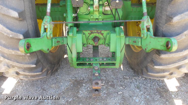image for item DC0690 1983 John Deere 4650 MFWD tractor