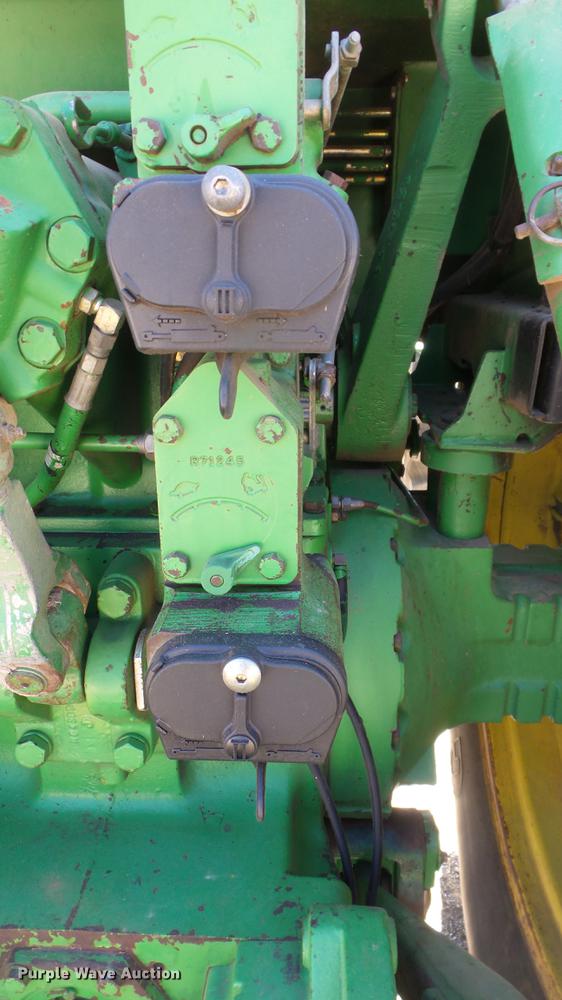 image for item DC0690 1983 John Deere 4650 MFWD tractor