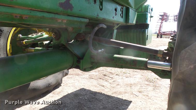 image for item DC0690 1983 John Deere 4650 MFWD tractor