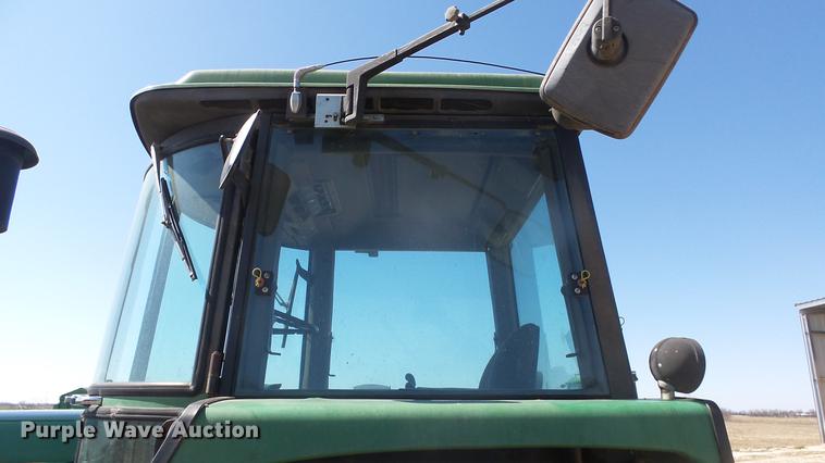 image for item DC0690 1983 John Deere 4650 MFWD tractor