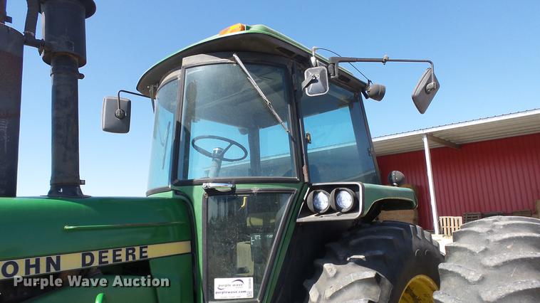 image for item DC0690 1983 John Deere 4650 MFWD tractor