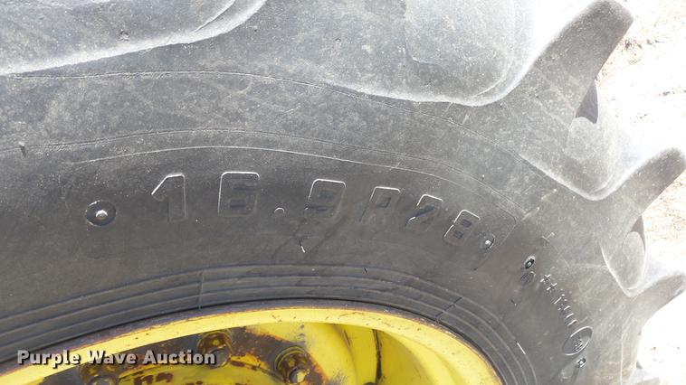 image for item DC0690 1983 John Deere 4650 MFWD tractor